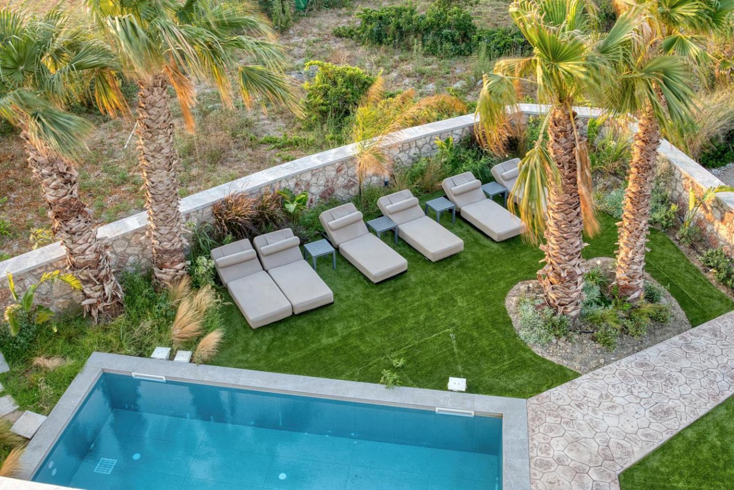 Penelope Beachfront Villa Kremastí Exteriör bild